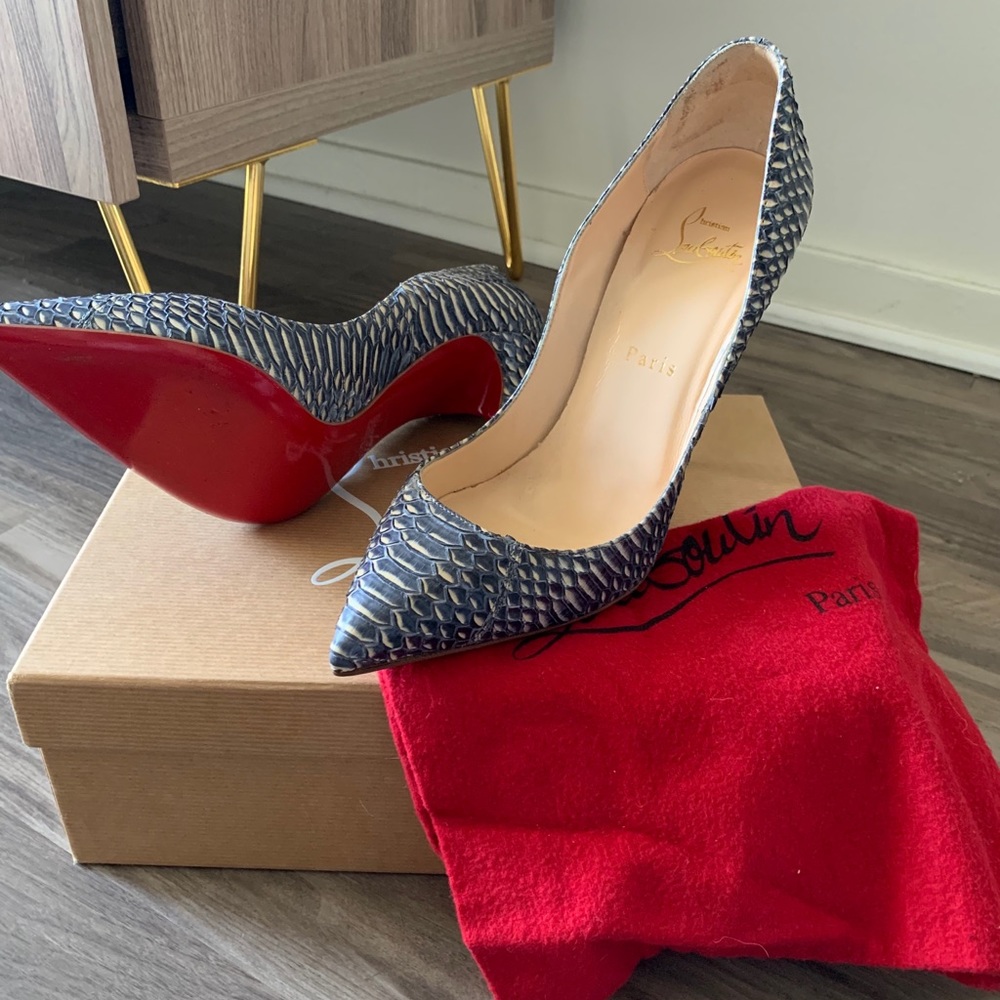 CHRISTIAN LOUBOUTIN Pigalle Snakeskin Sz 39